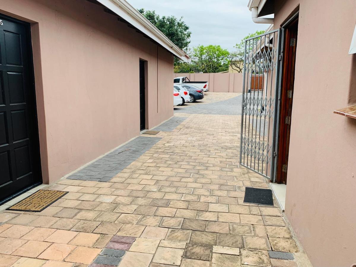 Sivande B&B Richards Bay Exterior photo